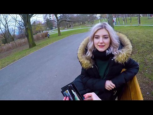 ❤️ Už pinigus nuryja karštą nepažįstamojo spermą - blowjob in the park by Eva Elfie ️ Just porno prie lt.markettass.ru ❤